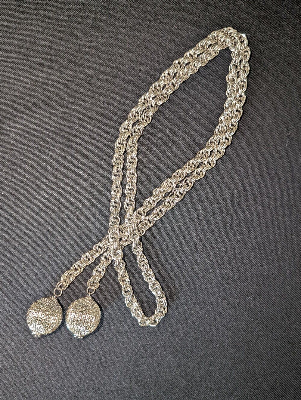 Vintage Vibe Silvertone 1970's Chain Belt
